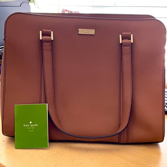Kate Spade Purse - Picture 1 of 4